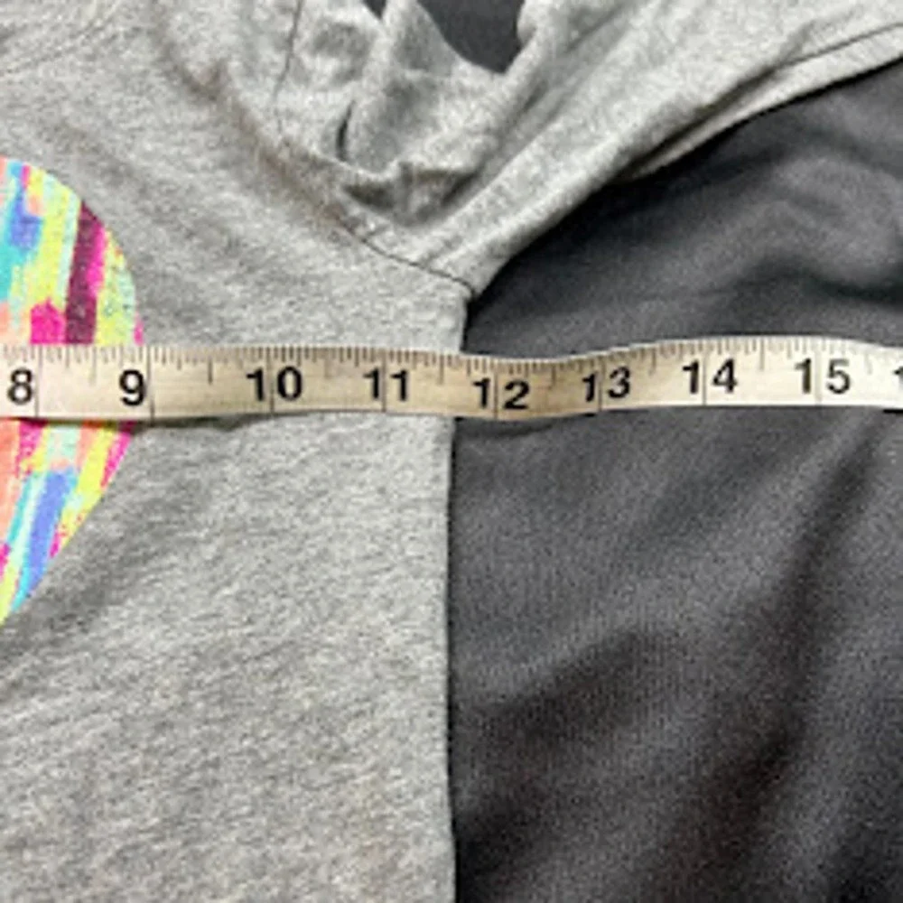 Circo GIRLS Light Grey Long Sleeve Shirt with Rainbow Heart Size XS / 4-5Y